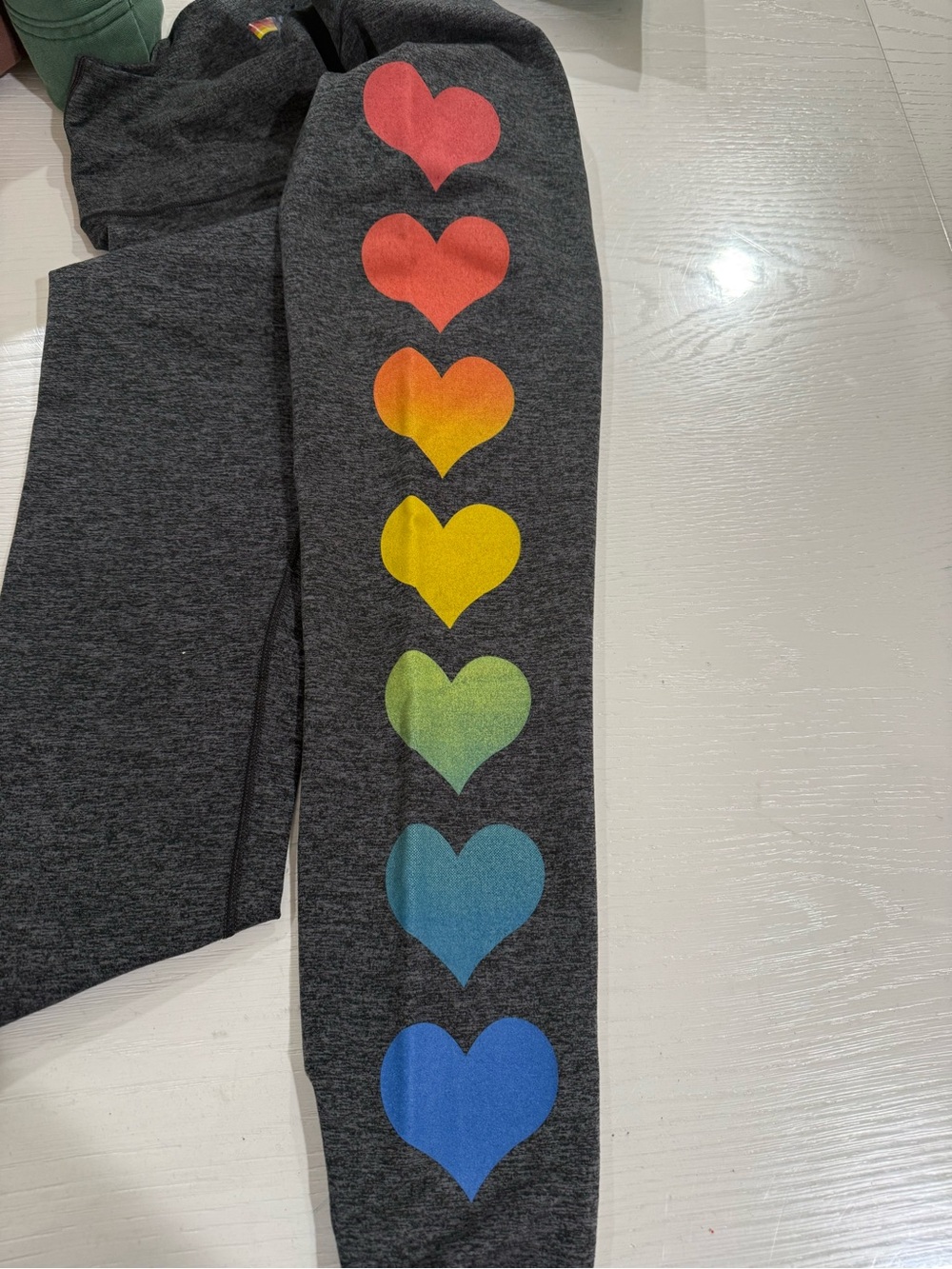 NWOT AVIATOR NATION LEGGINGS SIZE SMALL